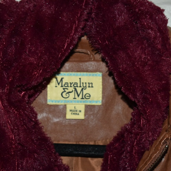 leather jacket - Picture 3 of 3